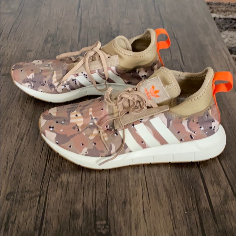 Men’s Adidas Sneakers